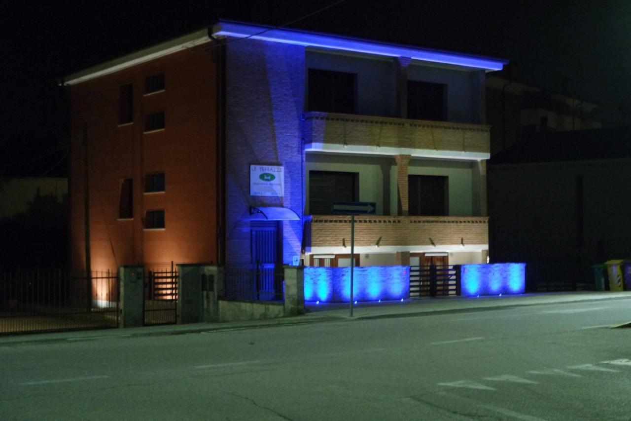 Le Terrazze Hotel Ferrara Bagian luar foto